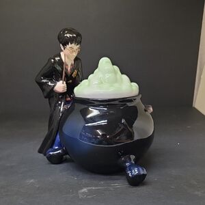 VINTAGE Harry Potter Cookie Jar 2000 Ceramic Cauldron Enesco Black Hogwarts